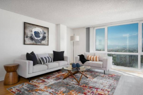 Amazing High Rise 1BR apt W Panoramic Ocean Views